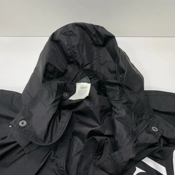 Gucci Gucci Printed Nylon Cape for Men Size US M / EU 48-50 / 2 - 12 Thumbnail