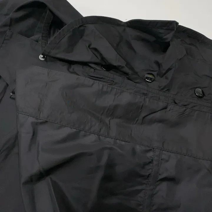 Gucci Gucci Printed Nylon Cape for Men Size US M / EU 48-50 / 2 - 9 Thumbnail