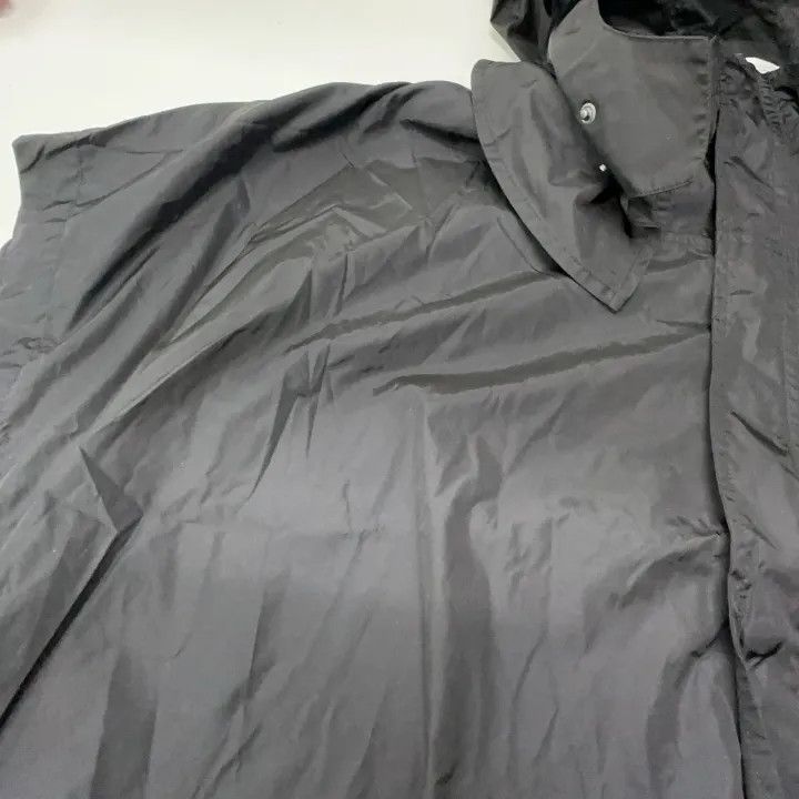 Gucci Gucci Printed Nylon Cape for Men Size US M / EU 48-50 / 2 - 14 Thumbnail