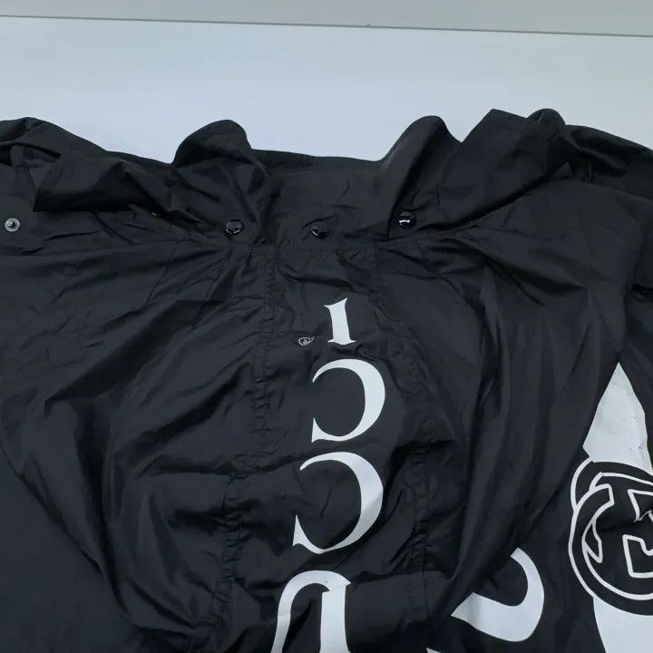 Gucci Gucci Printed Nylon Cape for Men Size US M / EU 48-50 / 2 - 7 Thumbnail