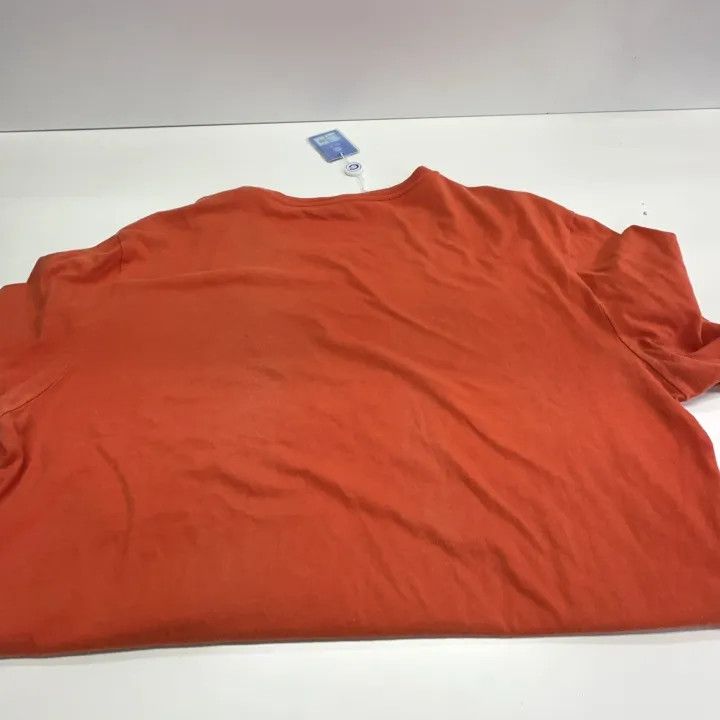 Gucci Gucci Casual Graphic Short Sleeve Tee Size US XL / EU 56 / 4 - 13 Thumbnail
