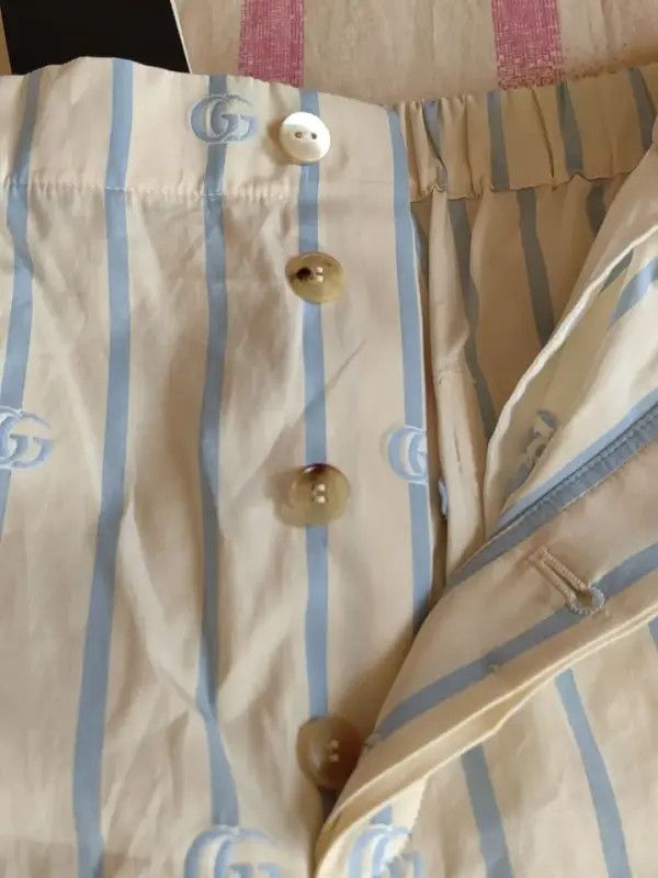 Gucci Gucci Striped Shorts for Men in Ivory Size US 44 / EU 60 - 10 Thumbnail