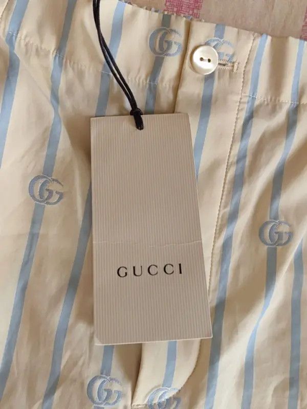 Gucci Gucci Striped Shorts for Men in Ivory Size US 44 / EU 60 - 9 Thumbnail