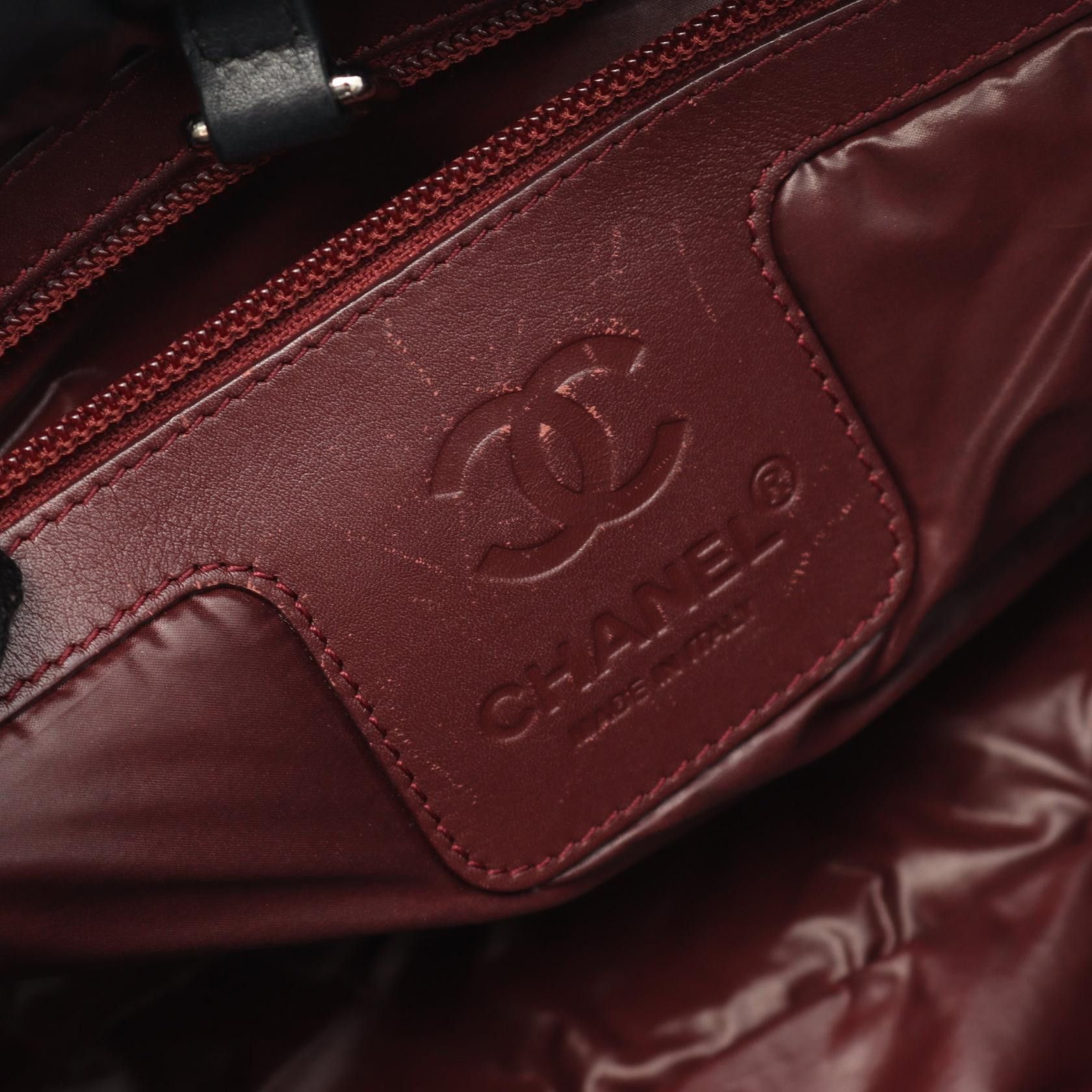 Chanel Chanel Chanel Coco Cocoon Nylon Tote Bag Others Tote Bag A48610 Size ONE SIZE - 4 Thumbnail
