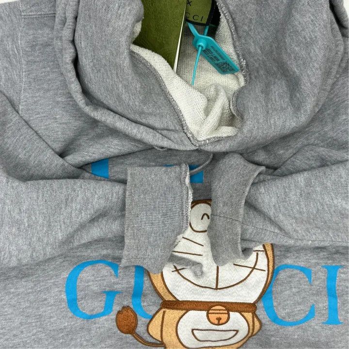 Gucci Gucci x Doraemon Embroidered Hoodie for Men Size US XL / EU 56 / 4 - 5 Thumbnail