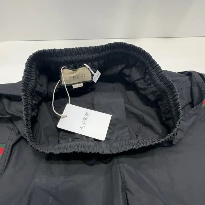 Gucci Gucci Logo Label Loose Casual Shorts Size US 44 / EU 60 - 7 Thumbnail