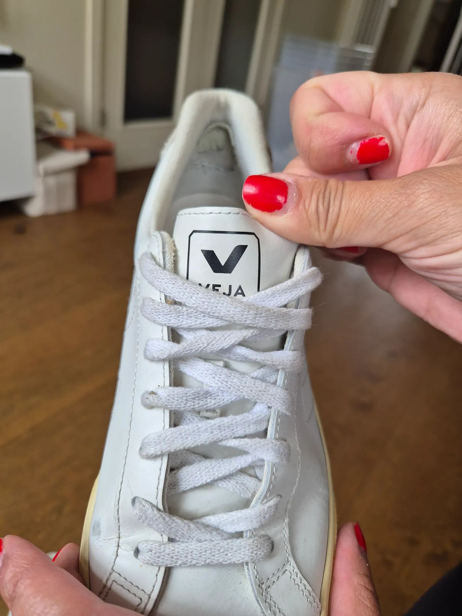 Veja Veja Sneakers Size US 9 / IT 39 - 2 Thumbnail
