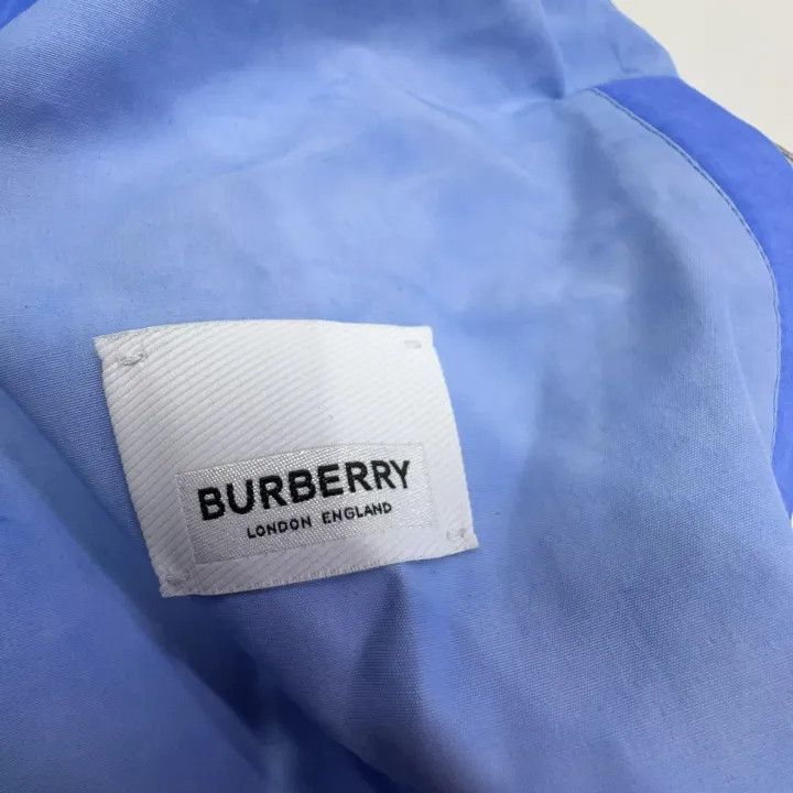 Burberry Burberry SS23 Print Hooded Jacket for Men Size US S / EU 44-46 / 1 - 6 Thumbnail