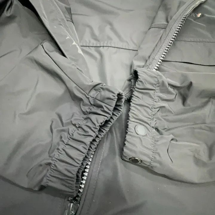 Burberry Burberry Black Logo Print Zip Jacket for Men Size US XXL / EU 58 / 5 - 2 Thumbnail
