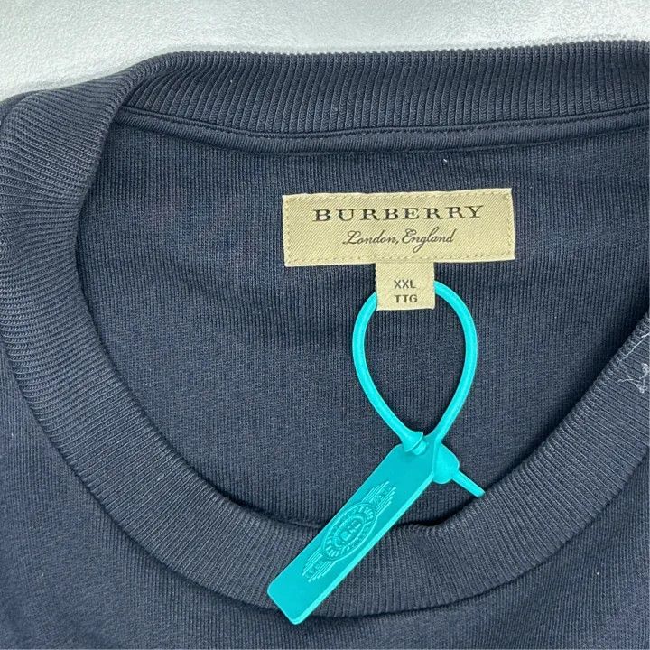 Burberry Burberry Navy Logo Print Long Sleeve Sweatshirt Size US XXL / EU 58 / 5 - 2 Thumbnail