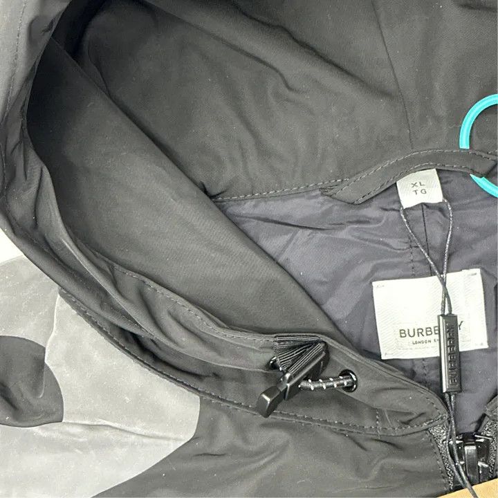 Burberry Burberry Black Logo Print Hooded Jacket Size US XL / EU 56 / 4 - 3 Thumbnail