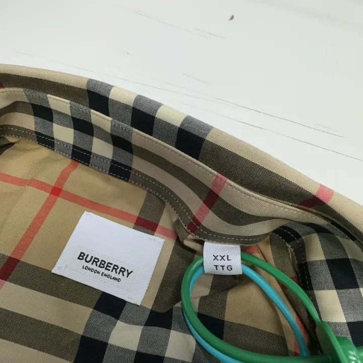 Burberry Burberry Beige Plaid Long Sleeve Button-Up Shirt Size US XXL / EU 58 / 5 - 2 Thumbnail