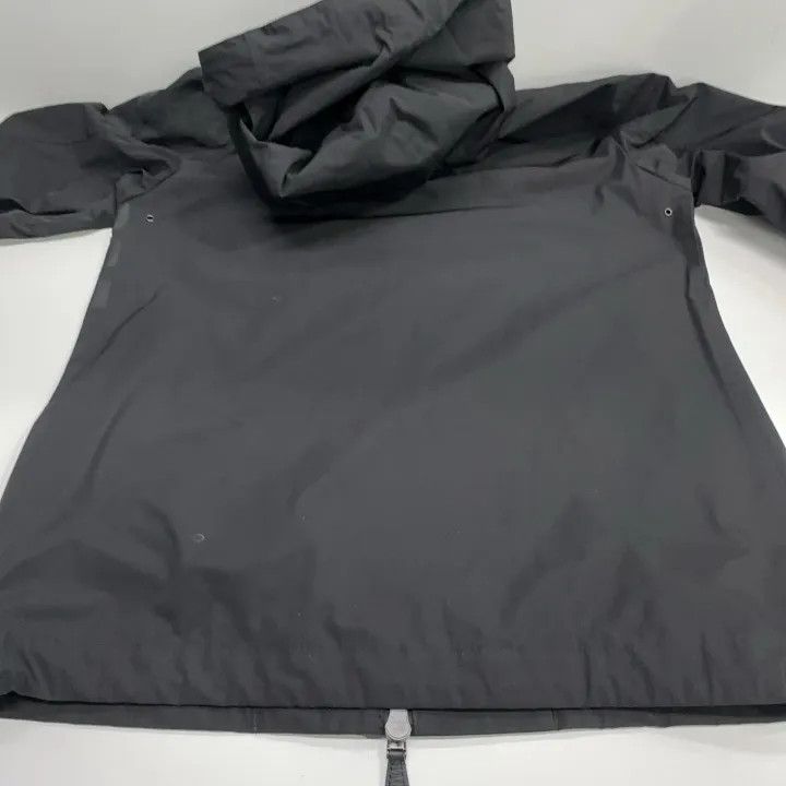 Burberry Burberry Black Long Sleeve Hooded Jacket Size US S / EU 44-46 / 1 - 18 Thumbnail