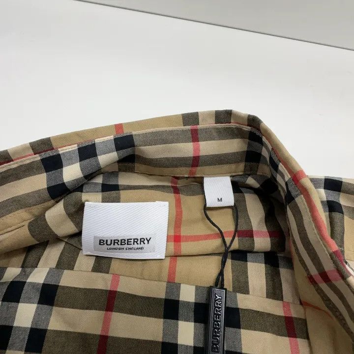 Burberry Burberry Patch Logo Short Sleeve Shirt Brown Size US M / EU 48-50 / 2 - 10 Thumbnail