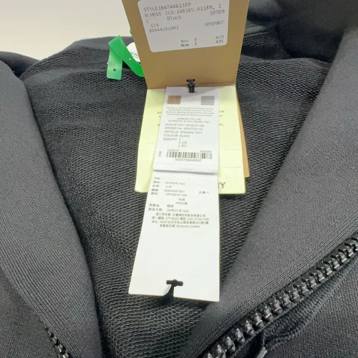 Burberry Burberry Black Hoodie with Iconic Stripes Size US L / EU 52-54 / 3 - 6 Thumbnail