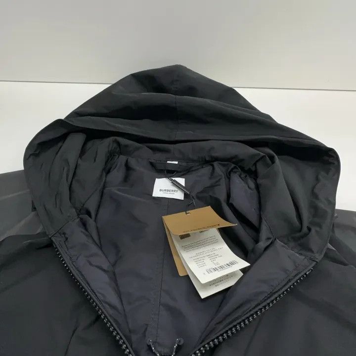 Burberry Burberry Hooded Letter Print Casual Jacket Size US S / EU 44-46 / 1 - 8 Thumbnail