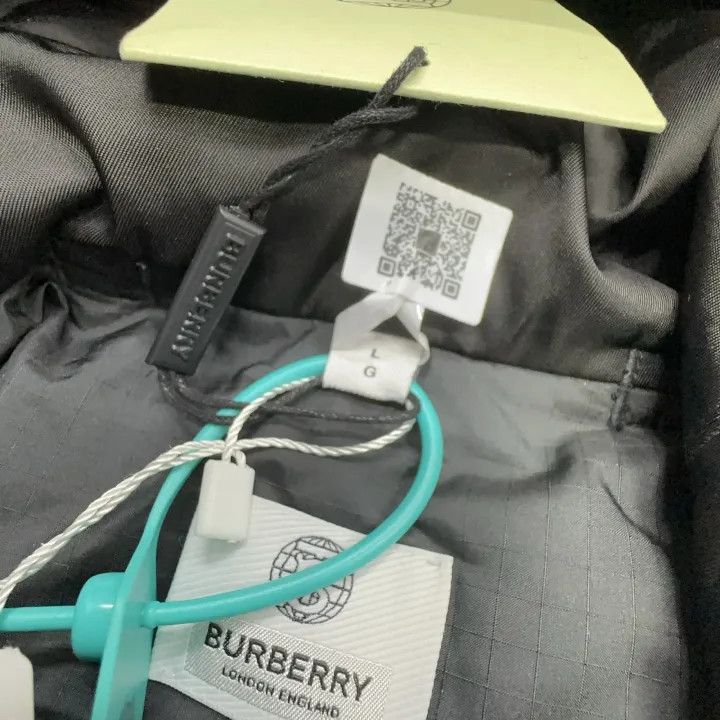 Burberry Burberry Black Zip Hooded Coat for Men Size US L / EU 52-54 / 3 - 2 Thumbnail