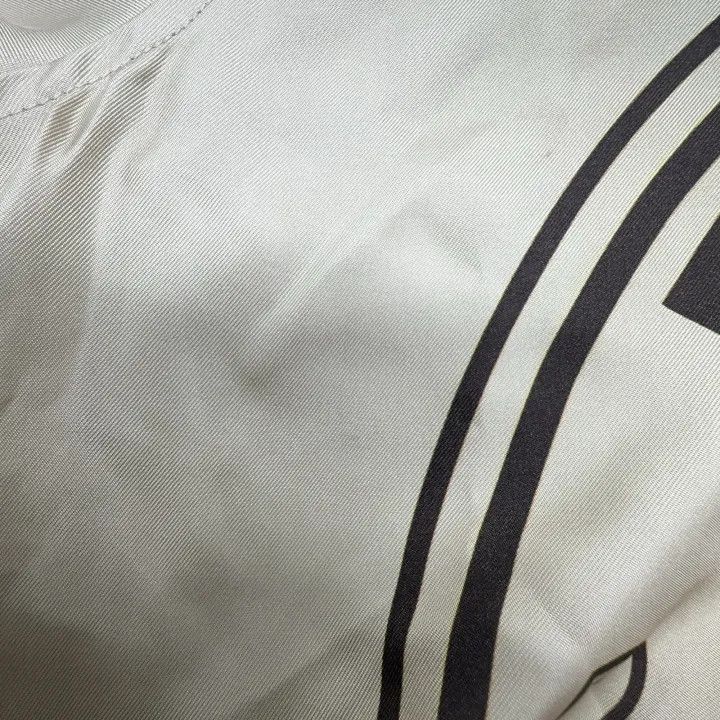 Burberry Burberry Logo Pattern Short Sleeve Shirt for Men Size US M / EU 48-50 / 2 - 14 Thumbnail