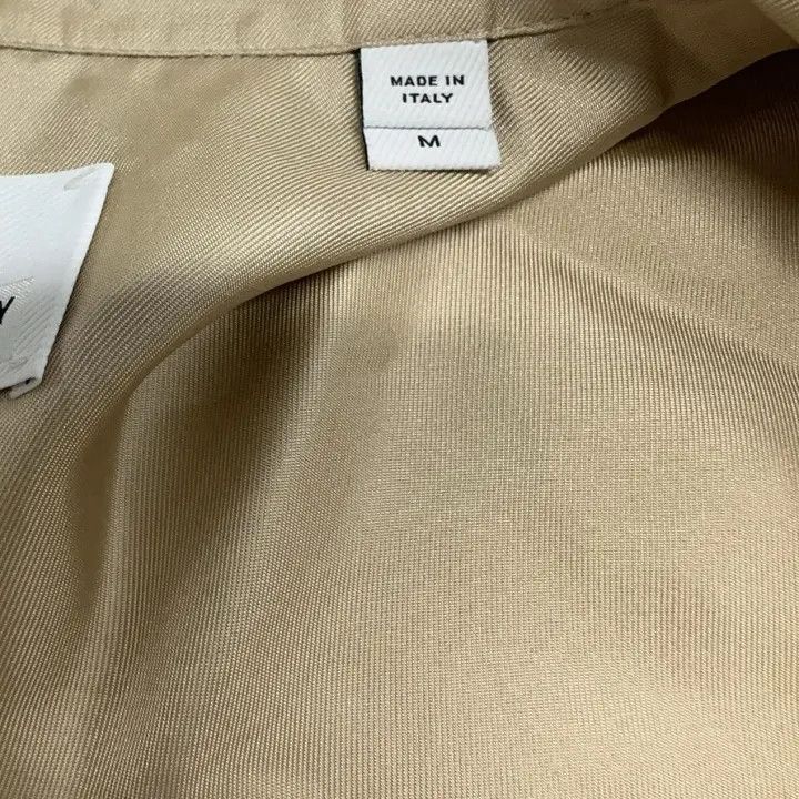 Burberry Burberry Logo Pattern Short Sleeve Shirt for Men Size US M / EU 48-50 / 2 - 9 Thumbnail