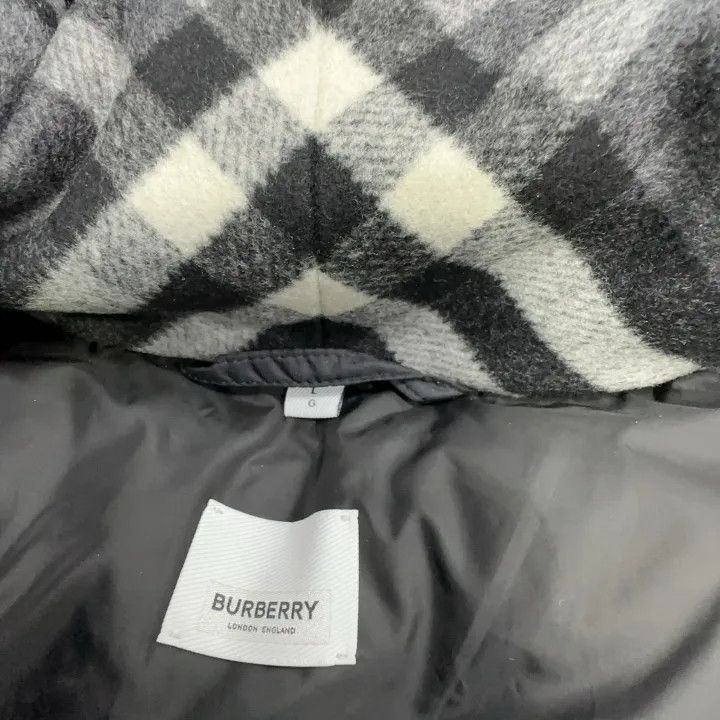 Burberry Burberry Black Hooded Puffer Jacket for All Size US L / EU 52-54 / 3 - 3 Thumbnail