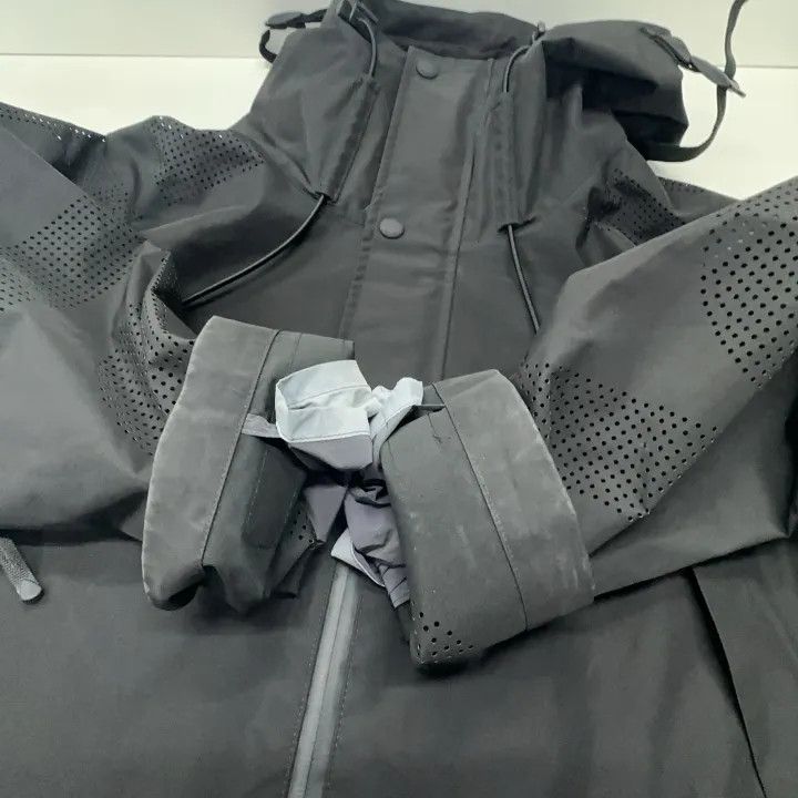 Burberry Burberry Black Logo Hooded Zip Jacket Size US M / EU 48-50 / 2 - 12 Thumbnail