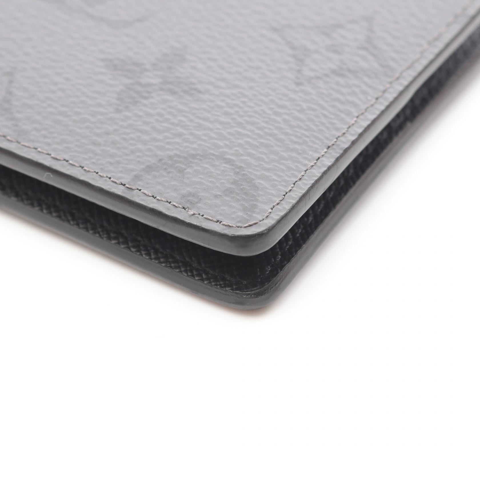Louis Vuitton Louis Vuitton Louis Vuitton Portefeuille Slender Monogram Wallet Canvas Short Wallet M80906 Size ONE SIZE - 7 Thumbnail