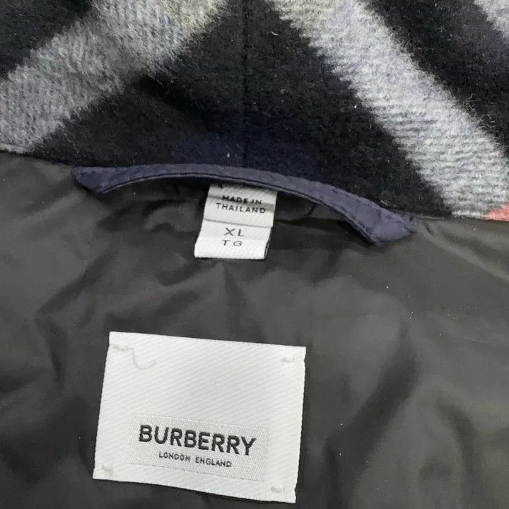 Burberry Burberry Navy Blue Hooded Down Jacket Size US XL / EU 56 / 4 - 2 Thumbnail