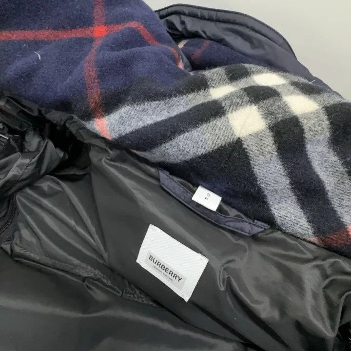 Burberry Burberry Navy Blue Puffer Jacket with Removable Sleeves Size US S / EU 44-46 / 1 - 6 Thumbnail