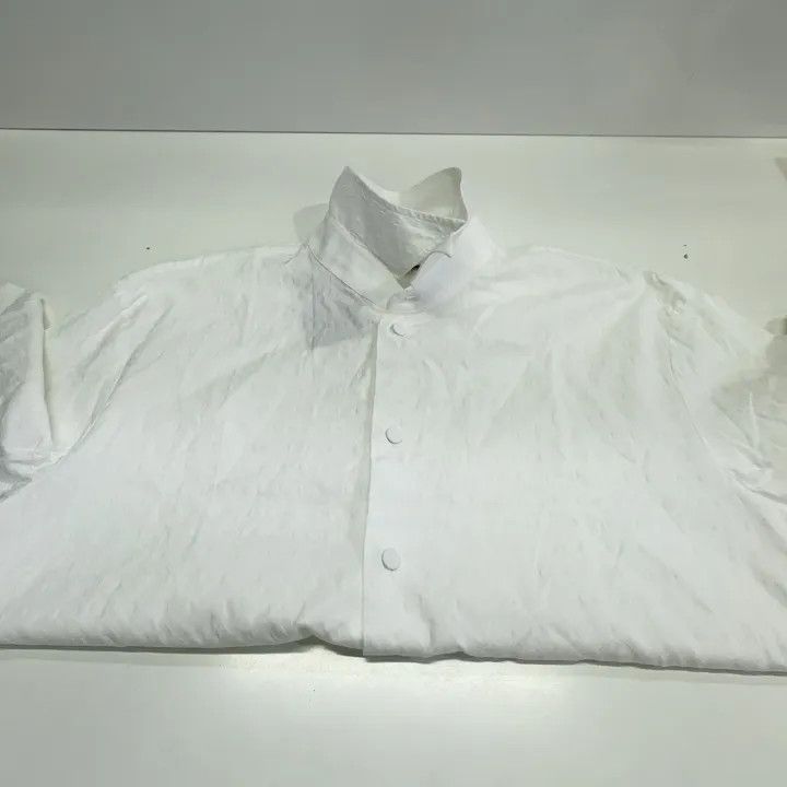 Gucci Gucci White Embroidered Logo Button-Up Shirt Size US XL / EU 56 / 4 - 10 Thumbnail