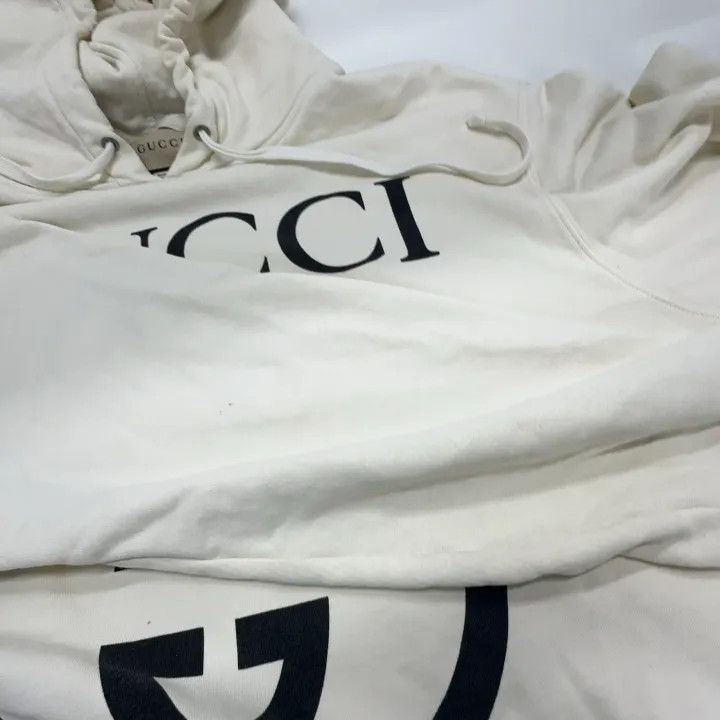 Gucci Gucci Logo Printed Hoodie for Men Size US L / EU 52-54 / 3 - 8 Thumbnail