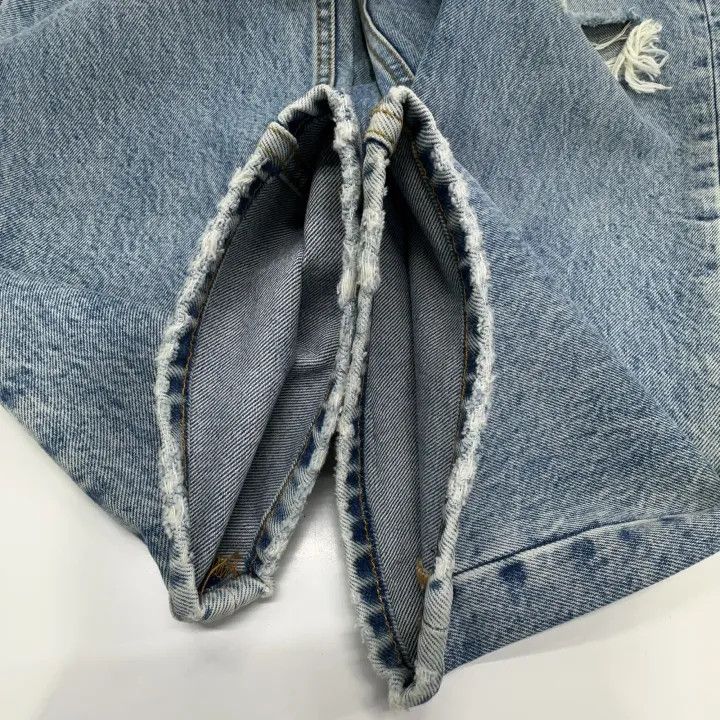 Gucci Gucci Distressed Loose-Fit Denim Pants Size US 33 - 9 Thumbnail