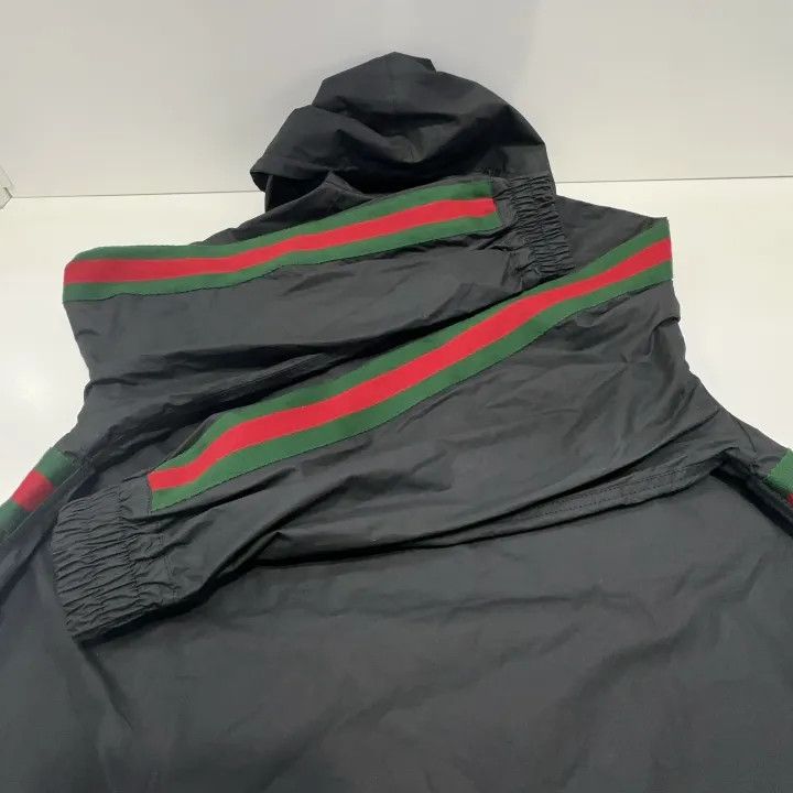 Gucci Gucci Logo Hooded Jacket for Men Size US XS / EU 42 / 0 - 12 Thumbnail