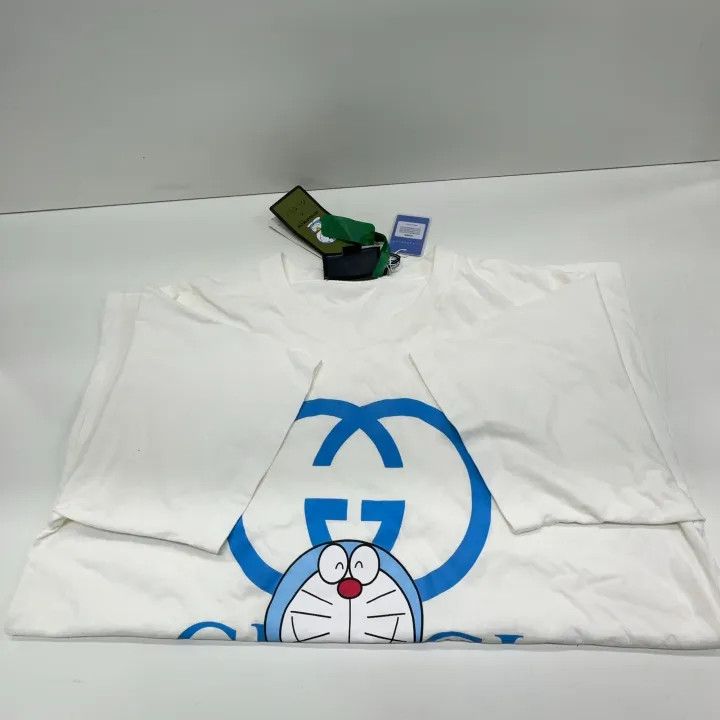 Gucci Gucci x Doraemon Graphic T-Shirt for Men Size US L / EU 52-54 / 3 - 9 Thumbnail