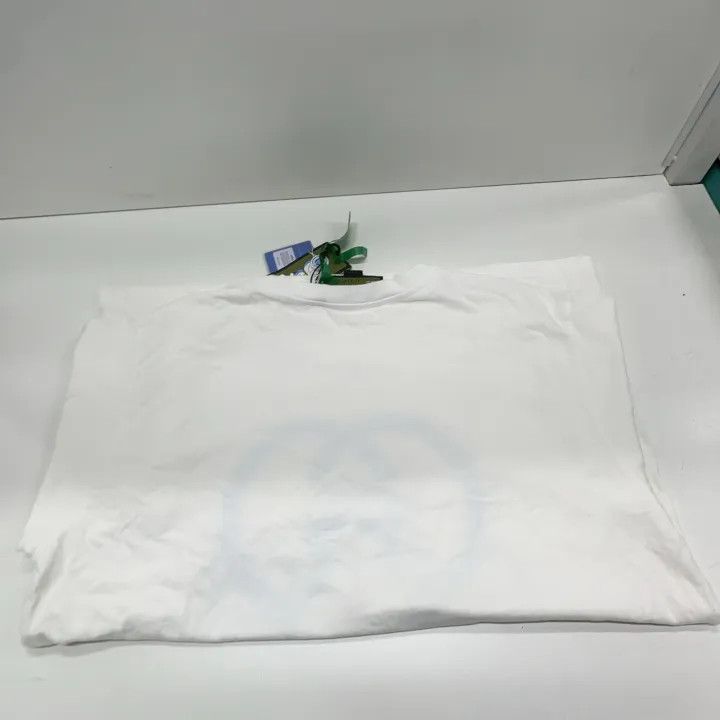 Gucci Gucci x Doraemon Graphic T-Shirt for Men Size US L / EU 52-54 / 3 - 13 Thumbnail