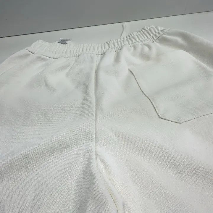 Gucci Gucci Logo Embroidered Casual Shorts Size US 26 / EU 42 - 7 Thumbnail