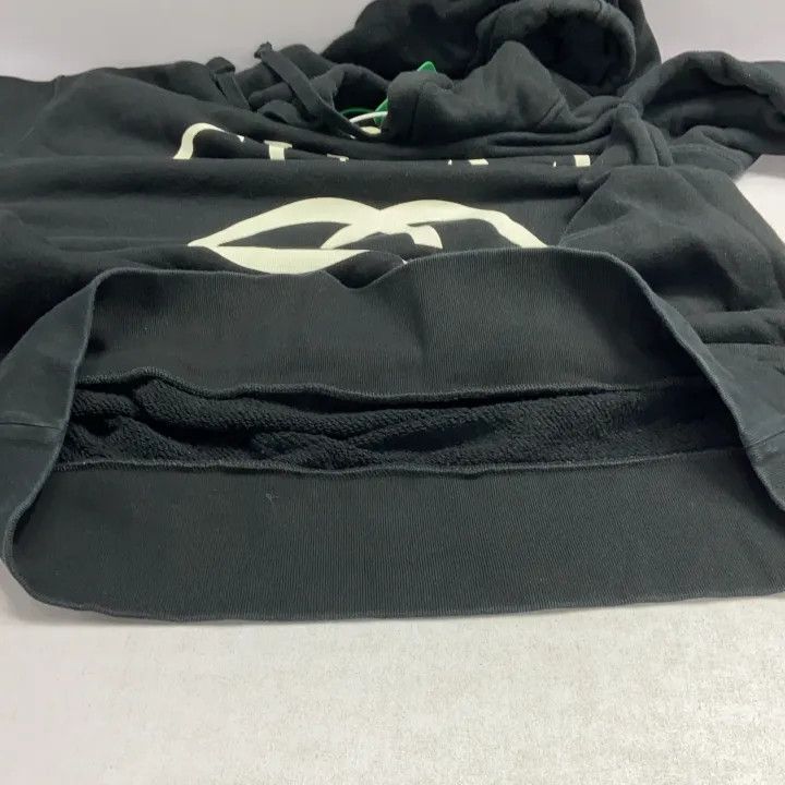 Gucci Gucci Logo Print Hoodie for Men Size US XL / EU 56 / 4 - 13 Thumbnail