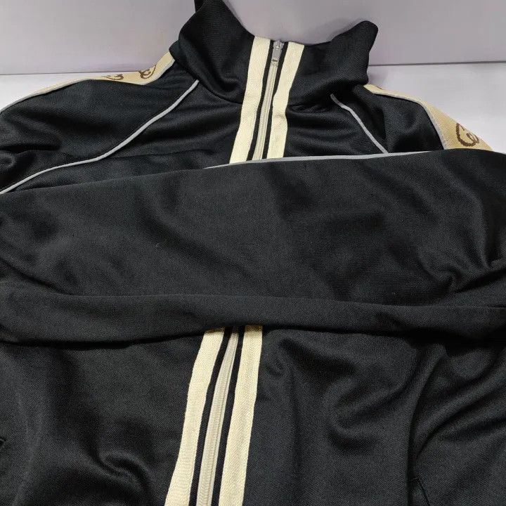 Gucci GUCCI Logo Stripe Casual Jacket for Men Size US L / EU 52-54 / 3 - 15 Thumbnail