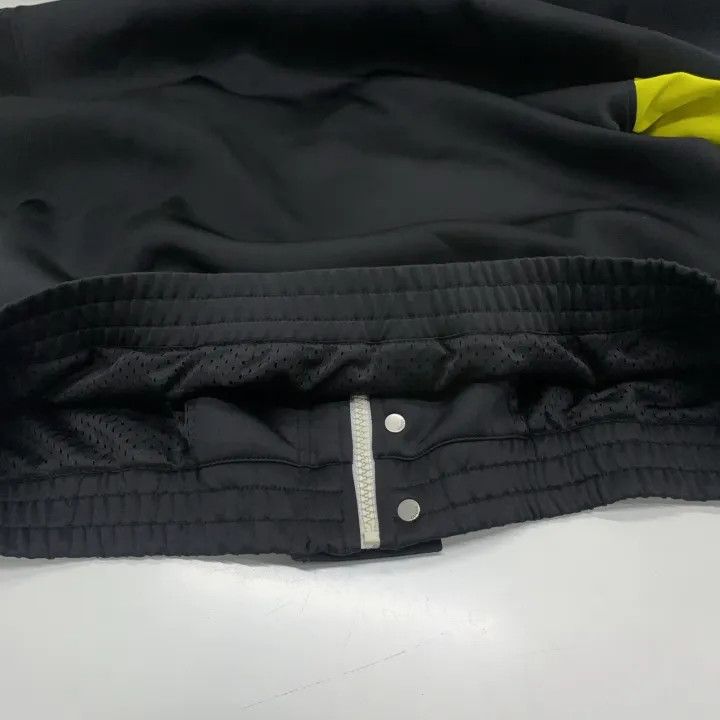 Gucci Gucci Logo Print Stripe Jacket for Men Size US XS / EU 42 / 0 - 10 Thumbnail