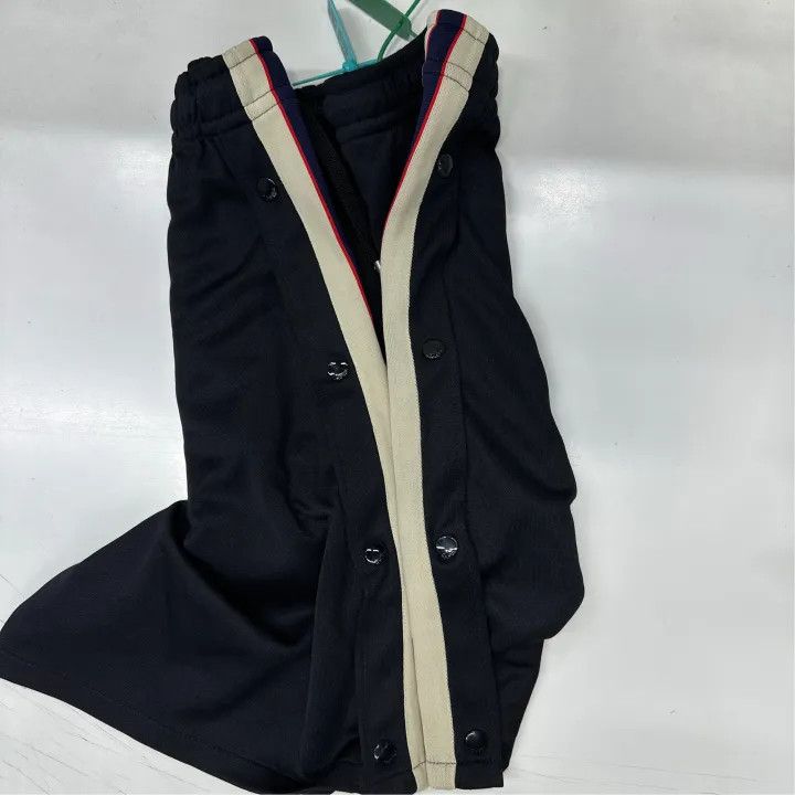 Gucci Gucci Logo Black Knit Shorts for Men Size US 26 / EU 42 - 6 Thumbnail