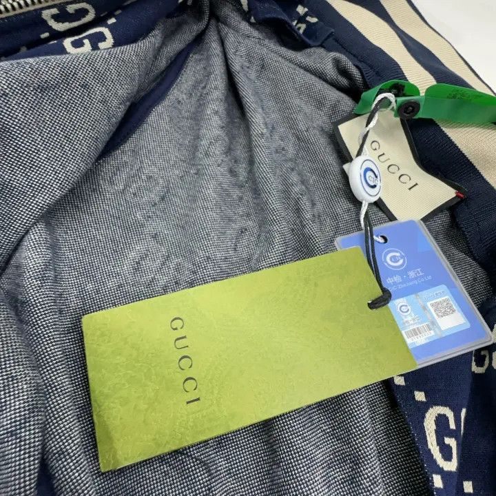 Gucci Gucci Classic GG Logo Zip Jacket for Men Size US S / EU 44-46 / 1 - 7 Thumbnail