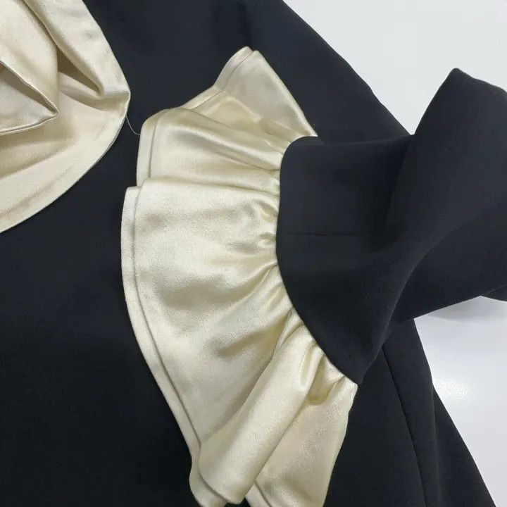 Gucci Gucci Black Ruffled Sleeve Short Dress Size US S / EU 44-46 / 1 - 13 Thumbnail