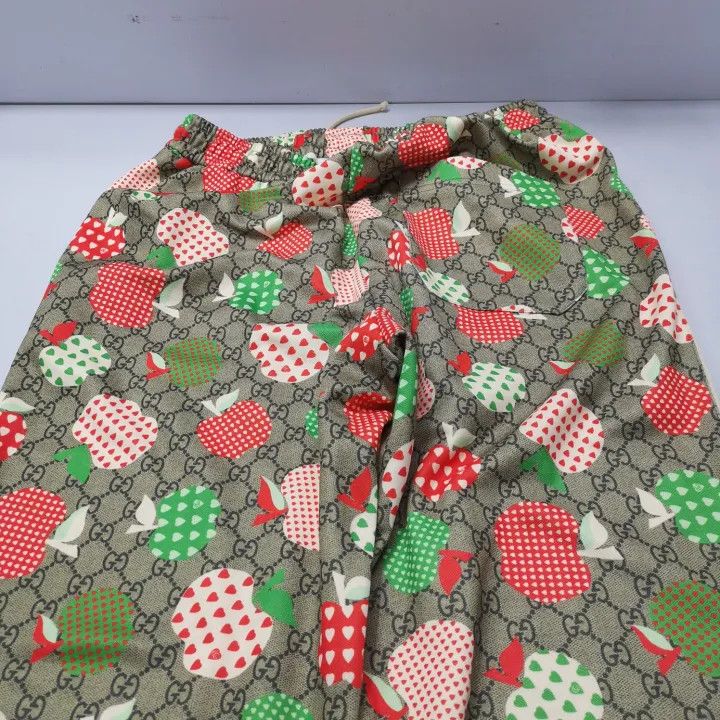 Gucci Gucci FW21 Apple Pattern Sweatpants for Men Size US 27 - 12 Thumbnail
