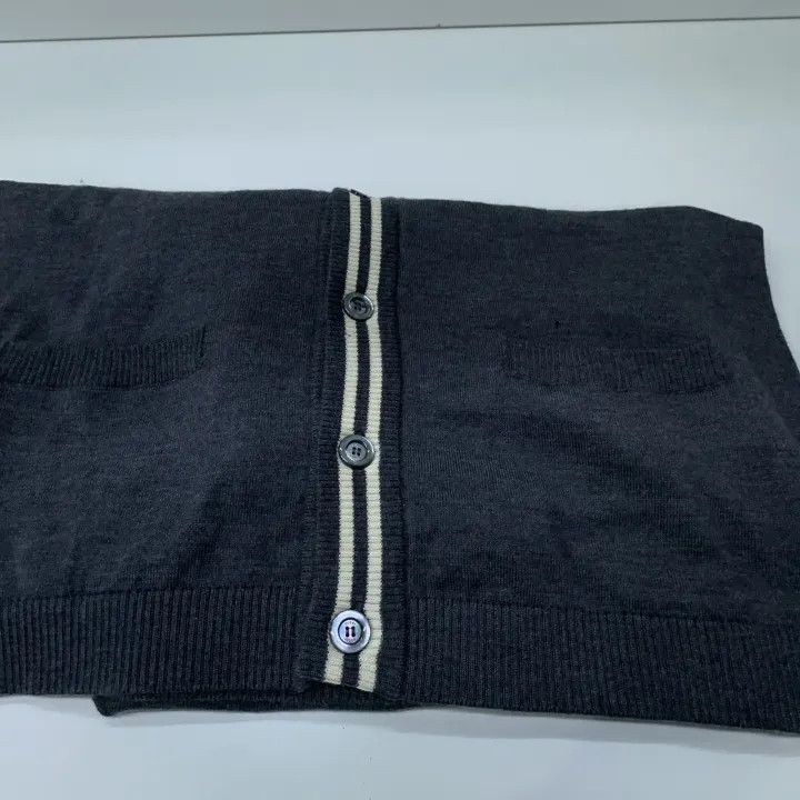 Gucci Gucci Logo Wool Knit Cardigan for Men Size US XL / EU 56 / 4 - 9 Thumbnail