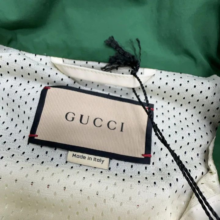 Gucci Gucci Logo Pattern High Neck Jacket for Men Size US L / EU 52-54 / 3 - 2 Thumbnail