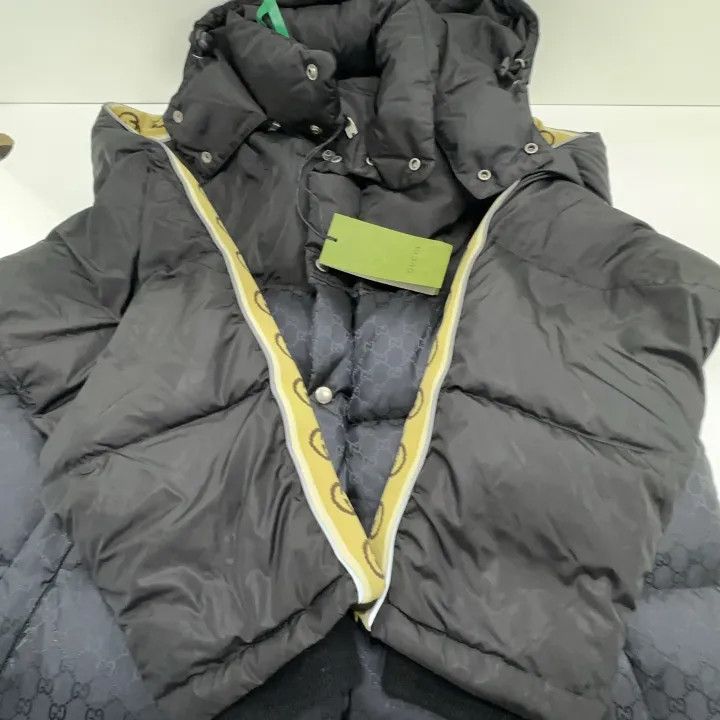 Gucci Gucci Black Puffer Jacket with Hood Size US L / EU 52-54 / 3 - 19 Thumbnail