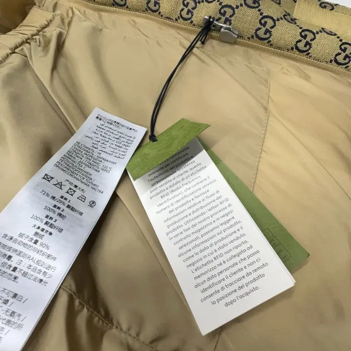 Gucci Gucci Reversible Sleeveless Down Vest with Hood Size US L / EU 52-54 / 3 - 7 Thumbnail