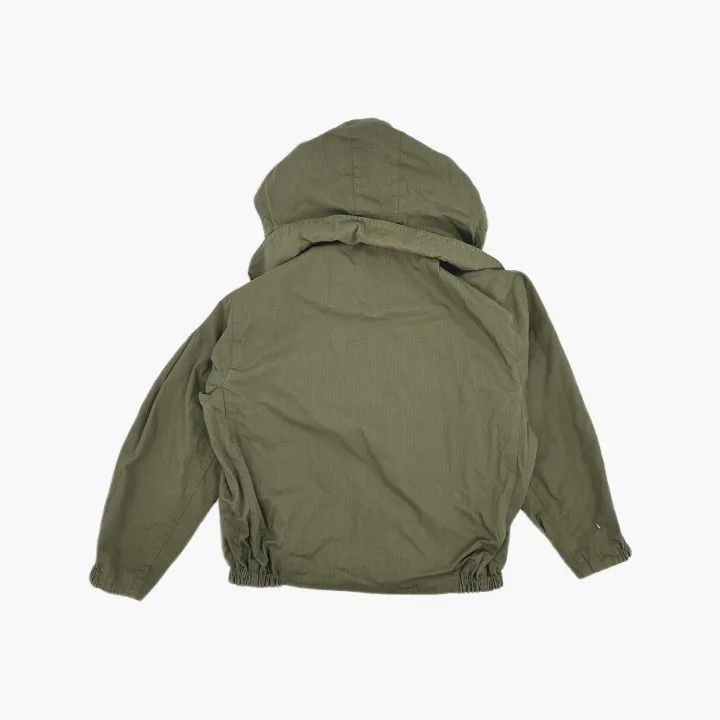 Gucci Gucci Logo Embroidered Nylon Jacket for Men Size US L / EU 52-54 / 3 - 5 Thumbnail
