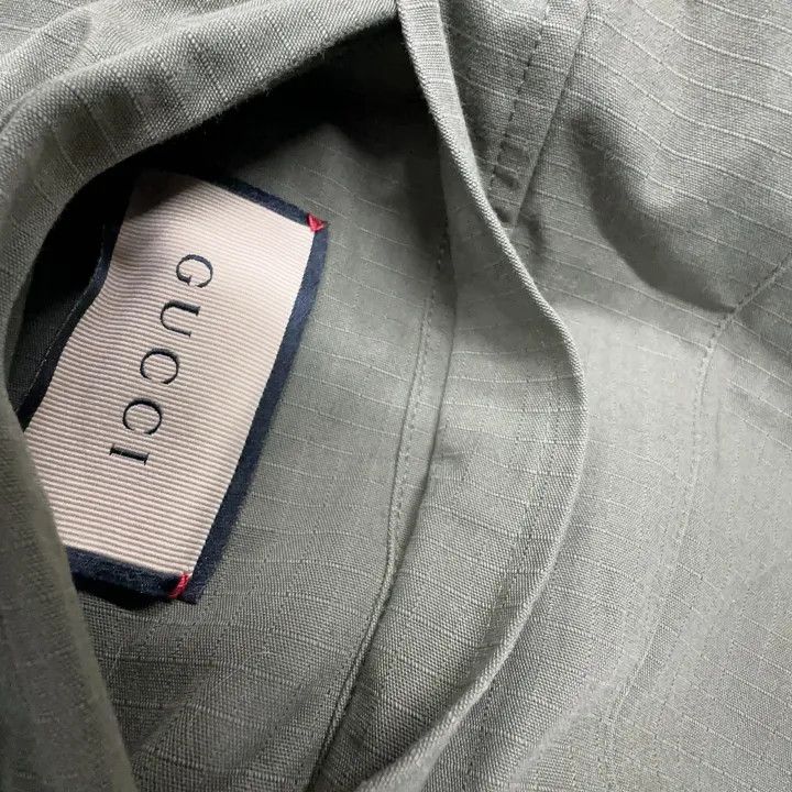 Gucci Gucci Logo Embroidered Nylon Jacket for Men Size US L / EU 52-54 / 3 - 9 Thumbnail