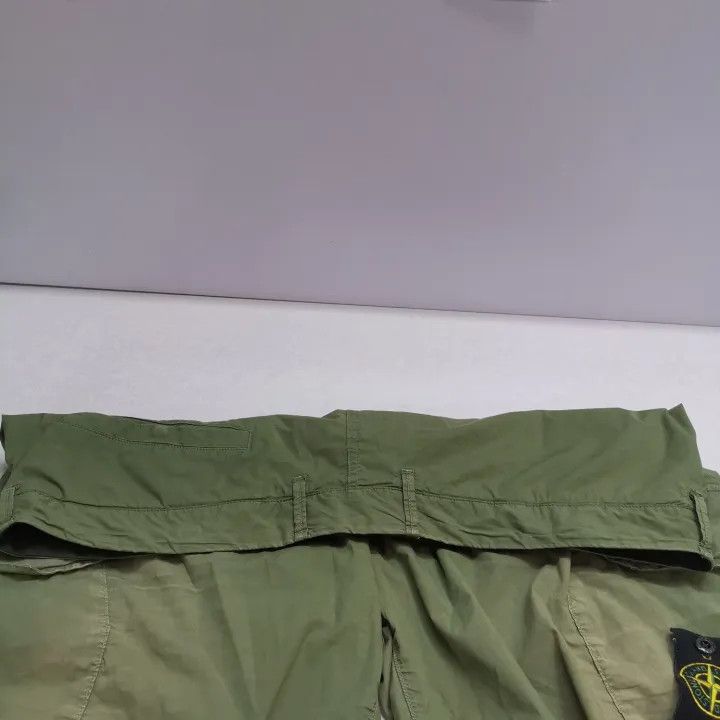 Stone Island Stone Island Breathable Cargo Shorts for Men Size US 40 / EU 56 - 9 Thumbnail