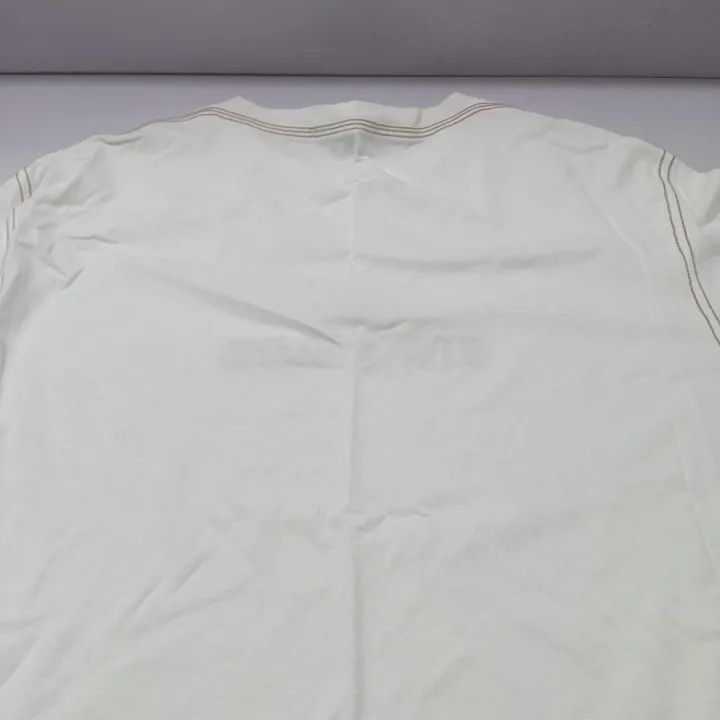Stone Island Stone Island Embroidered Logo Short Sleeve T-shirt Size US L / EU 52-54 / 3 - 7 Thumbnail